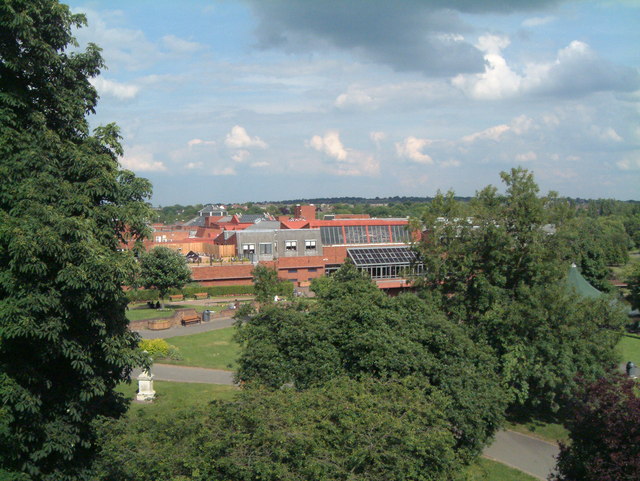 File:Ankerside Shopping Centre (4) - geograph.org.uk - 869945.jpg